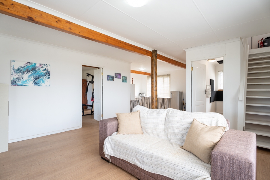 4 Bedroom Property for Sale in Bettys Bay Western Cape